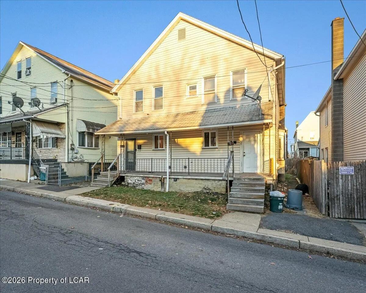 Hartford two- and three-family home — selling a tenant-occupied multi-family